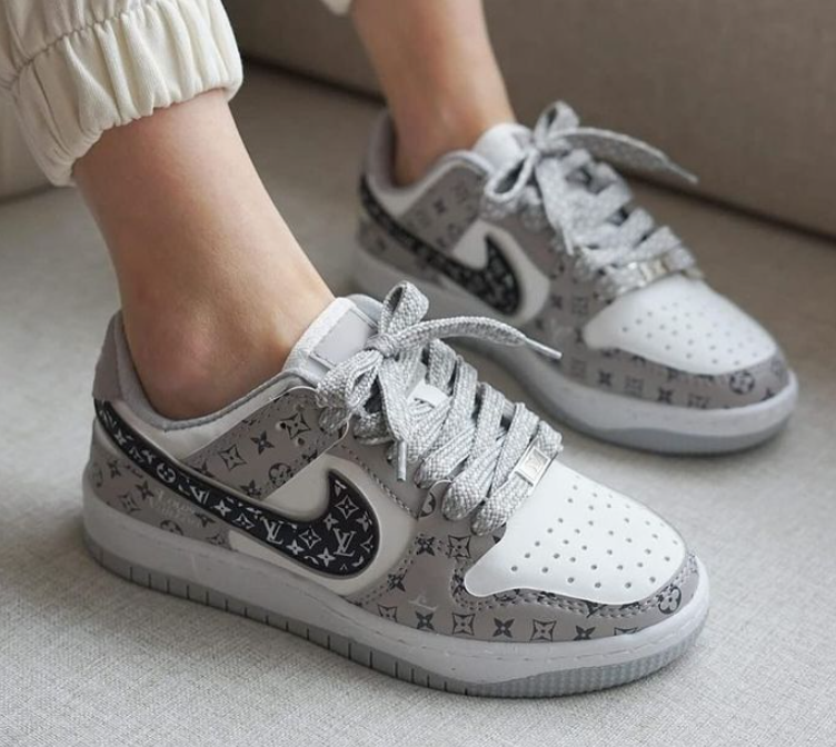 Nike Custom LV Dunk Low - Grey