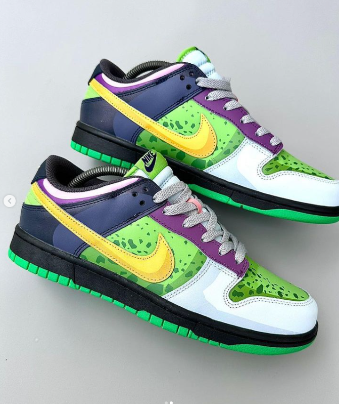 NIKE CUSTOM DUNK LOW "CELL"