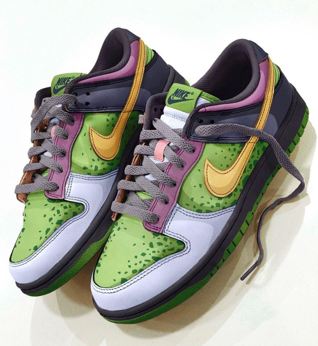 NIKE CUSTOM DUNK LOW "CELL"